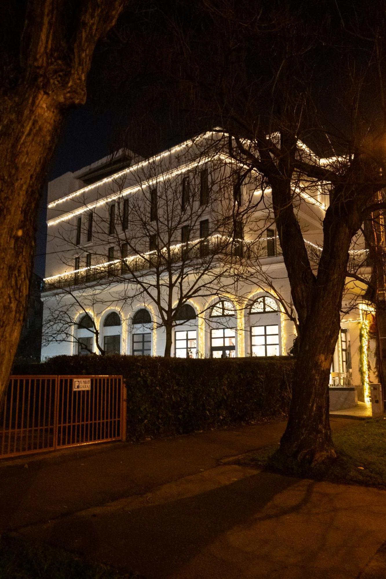 Cosmopolita Boutique Hotel Timisoara Exterior photo